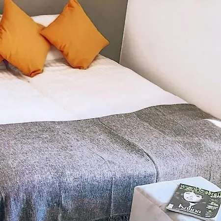 Hostel Blisko Suntago Mszczonow