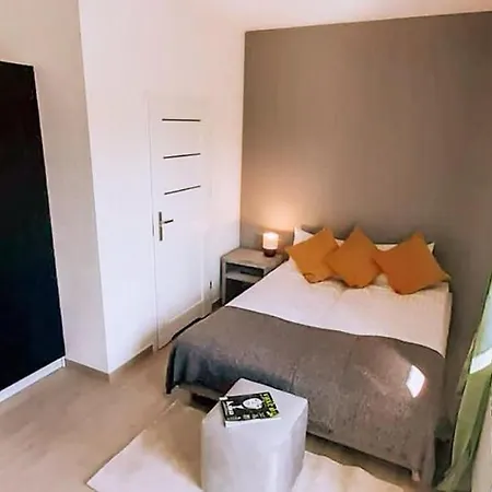 Hostel Blisko Suntago Mszczonow