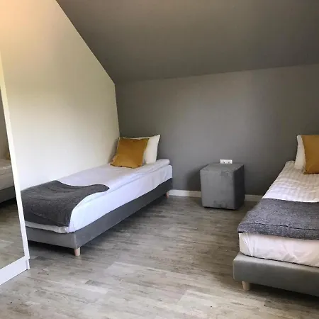 Hostel Blisko Suntago Mszczonow